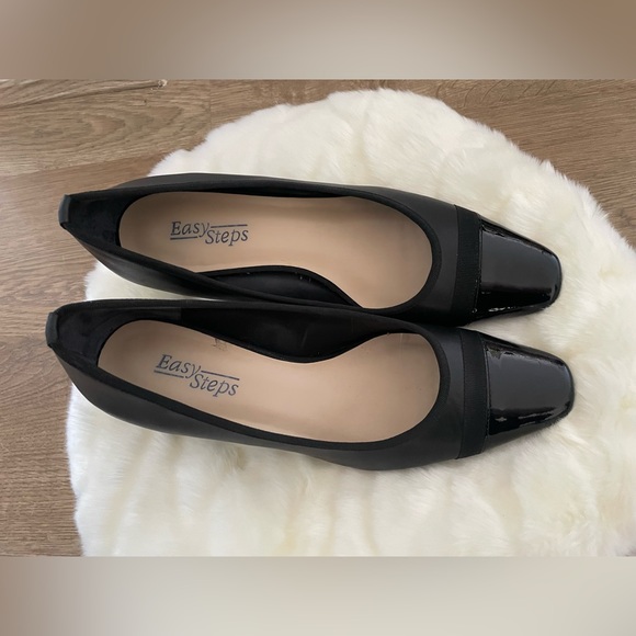 ⭐️Host Pick⭐️ Easy Steps Network dress shoes. Size 10C. - Picture 4 of 9